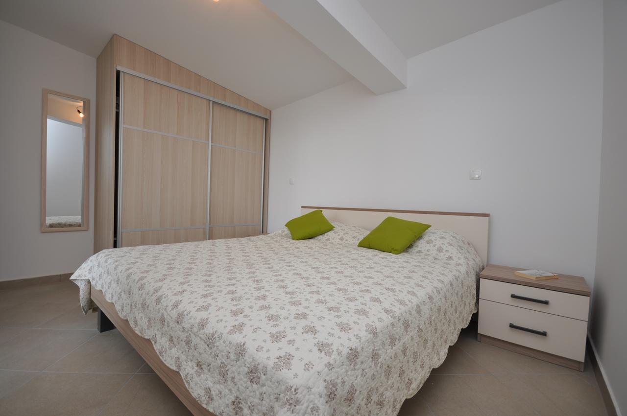 Apartments Rose Pisak Luaran gambar